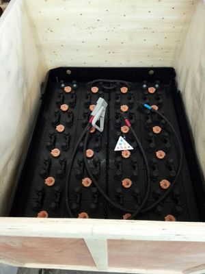 TCM FRB20-6 用 48V 450Ah フォークリフトバッテリー 鉛蓄電池