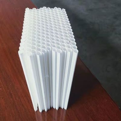 高性能フォークリフト バッテリーパーツ 工業用先端繊維技術付き15チューブ編みバッテリー保護カバー