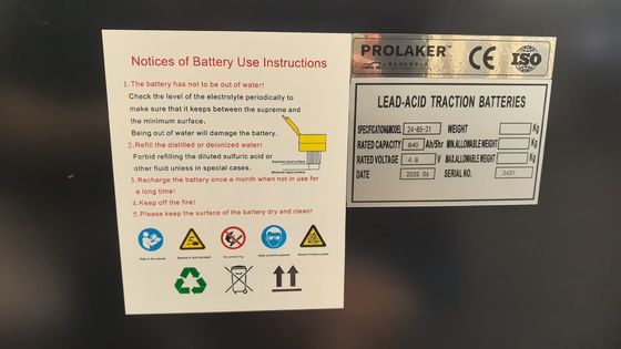 OEM 24-85-21 鉛蓄電池フォークリフトバッテリー 48V 840Ah 三相